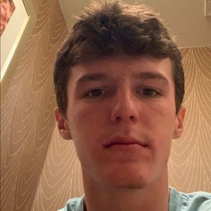 Meet your Posher, Casey